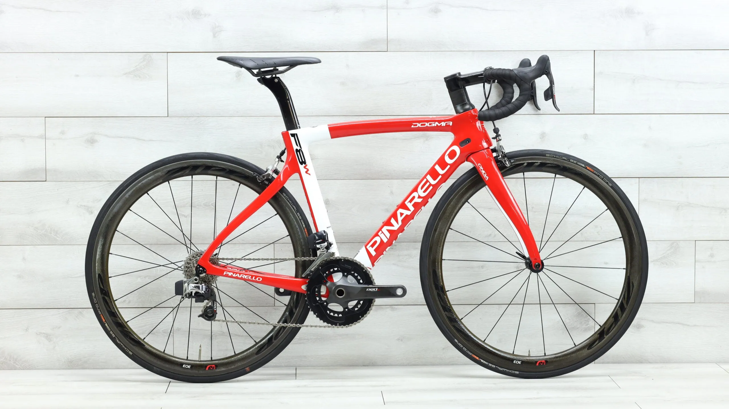 2016 Pinarello Dogma F8W  Road Bike - 50cm