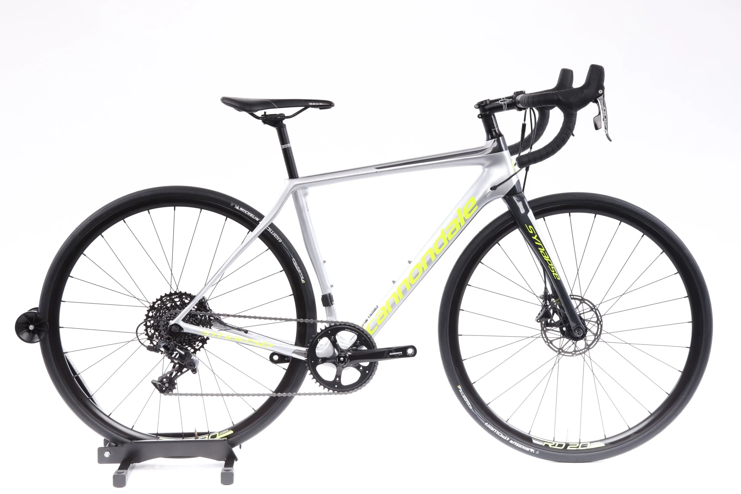 2017 Cannondale Synapse Carbon Disc Apex  Road Bike - 51cm