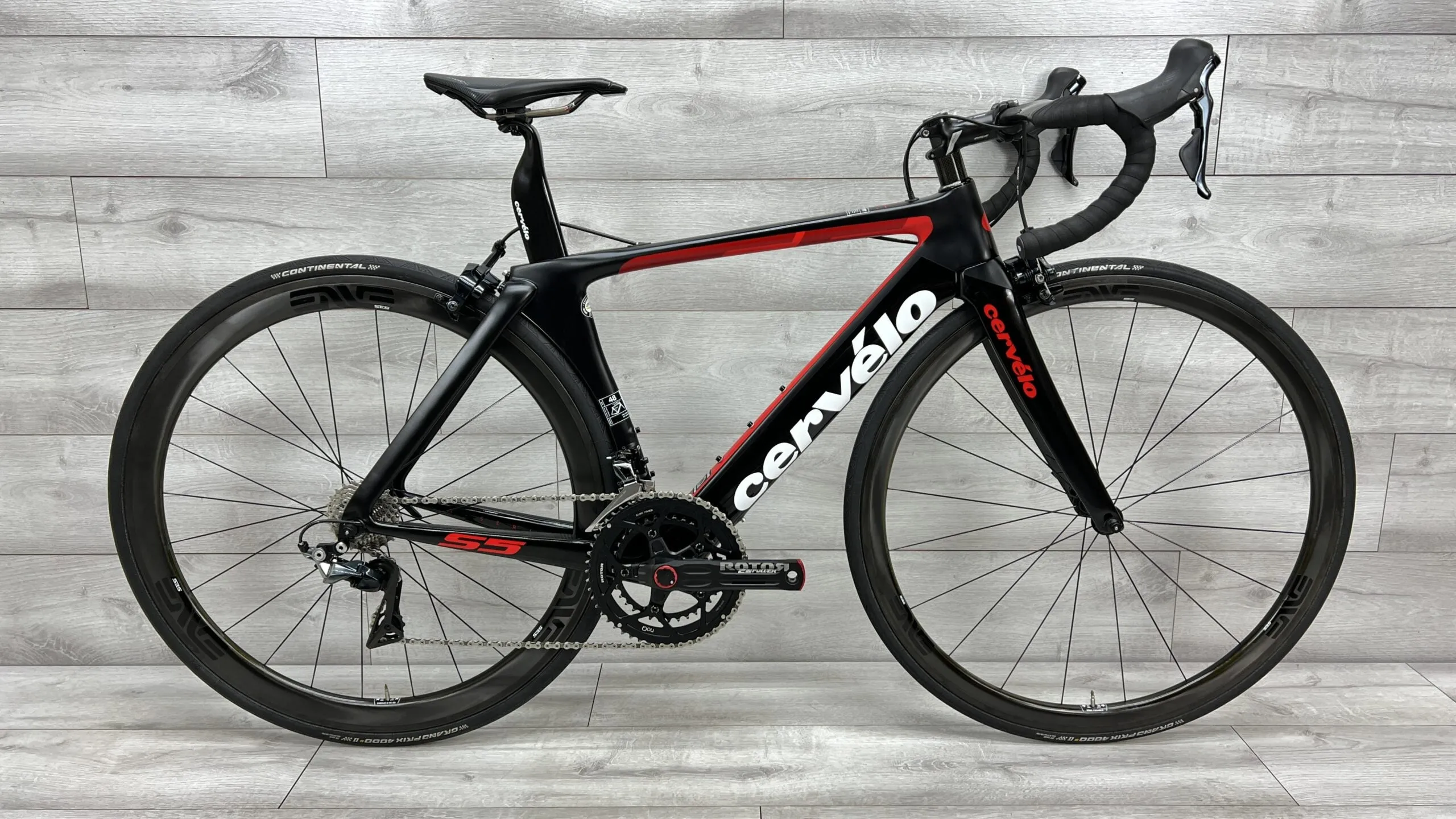 2017 Cervelo S5  Road Bike - 48cm