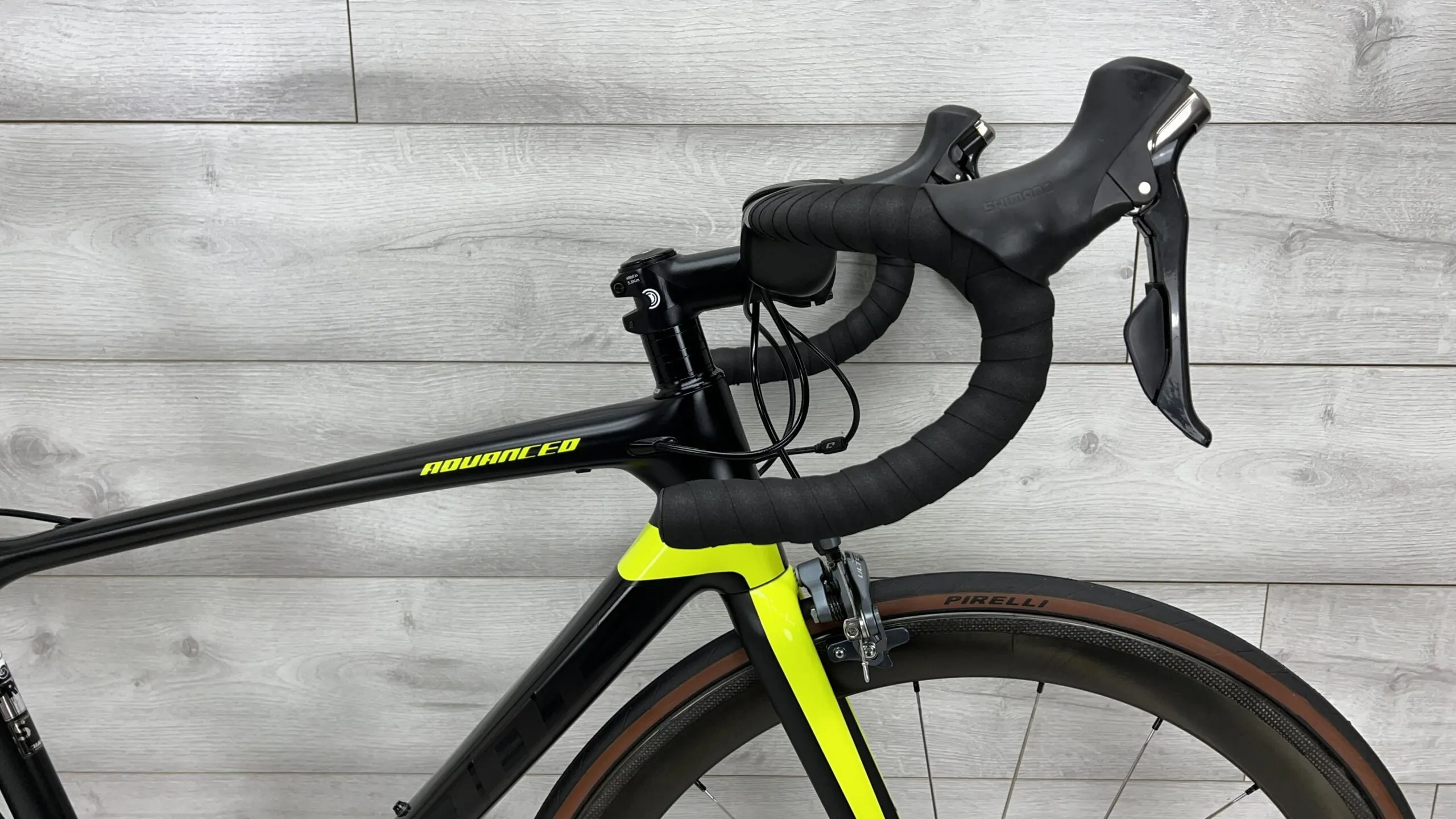 2017 Giant TCR Advanced Pro 1  Road Bike - Small