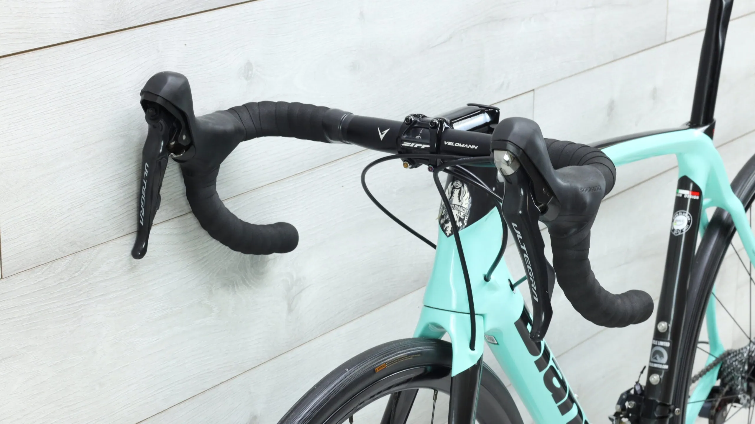 2019 Bianchi Oltre XR3  Road Bike - 55cm