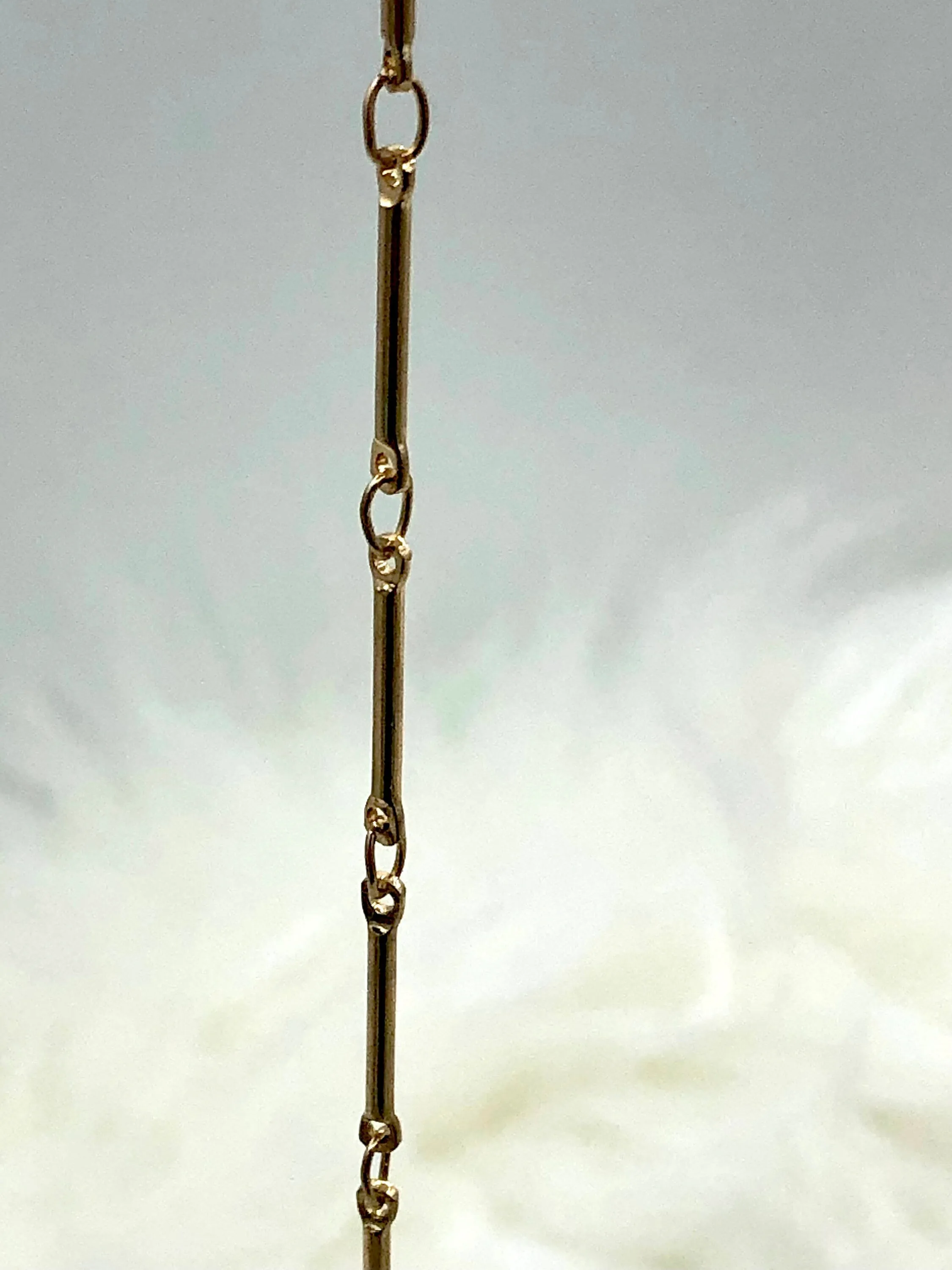 Brass Dainty Delicate Bar Chain, Delicate Chain, Tiny Bar Chain, Stick Chain Sold by the foot. Electroplated 4 Finishes Available. Fast ship