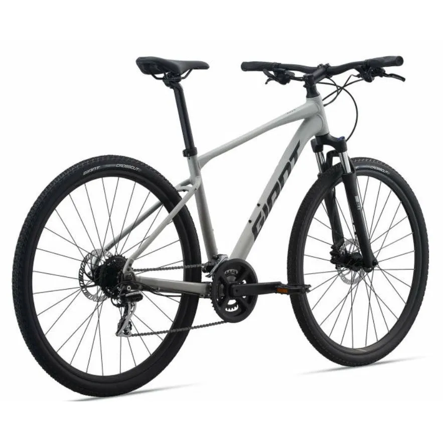 Giant Roam 3 Front Suspension Disc Mountain Bike